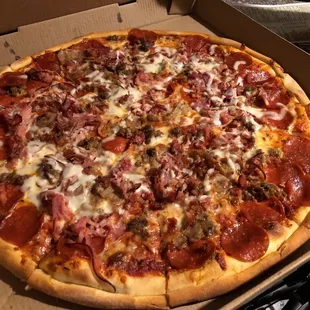 Large meat special pizza