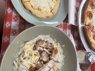 Milano's Pizza