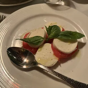 Mozzarella Caprese