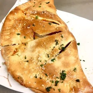 Pepperoni Calzone