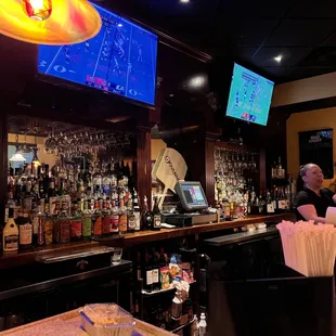 Great bar, great service