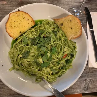 Pesto Pasta