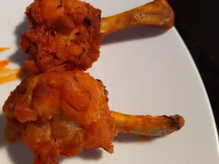 Luigi's Pizza Parlor