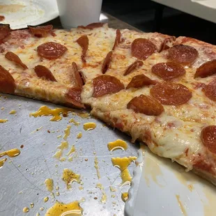 Pepperoni pizza