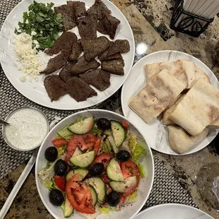 salads, salad, food