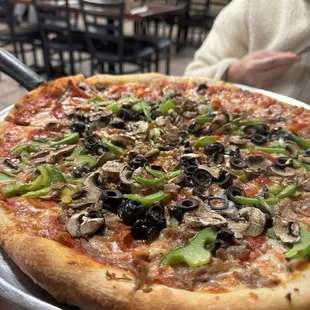 Giovanni's Combination Pizza - Small