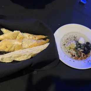 Starter bread with olive oil