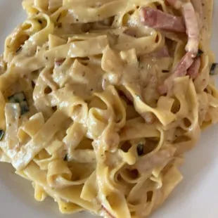 Fettuccine Carbonara
