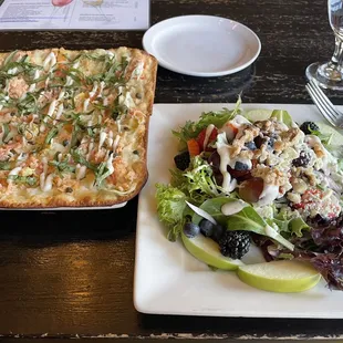 Lobster flatbread and Gorgonzola salad