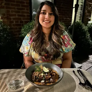 Hina K.