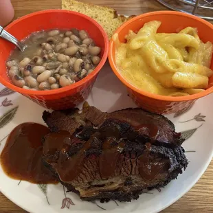 Brisket plate with smoked black-eyed peas, smoked Gouda mac &amp; cheese, and cornbread