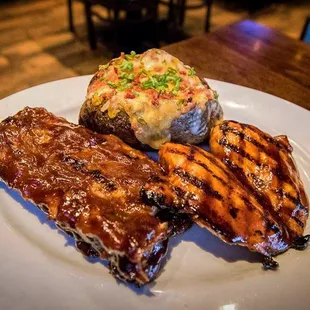 Brown Derby Wood Fired Steakhouse Medina
