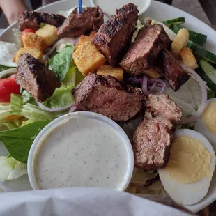 Sirloin salad