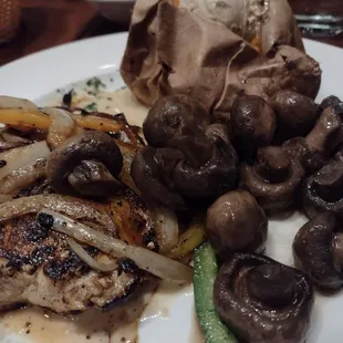 Smothered chicken with mushrooms and sweet potato
