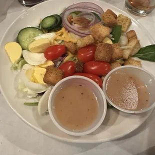 House salad with no description on the menu