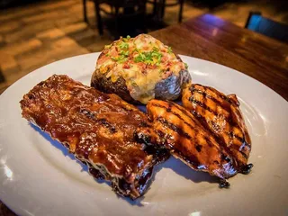 Brown Derby Wood Fired Steakhouse Medina