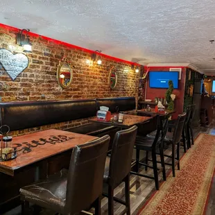 Upstairs dining area