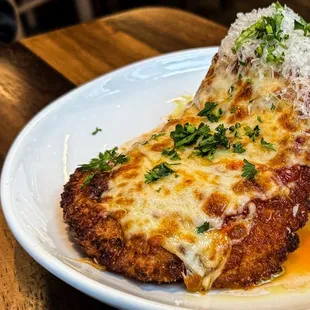 CHICKEN PARMESAN
