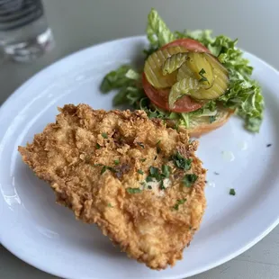 Crispy chicken sandwich