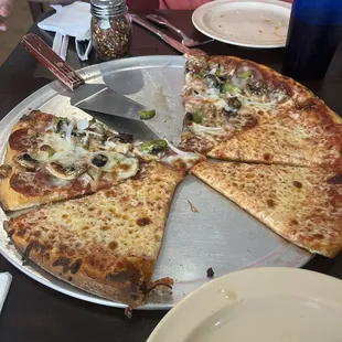 Half supreme/half cheese