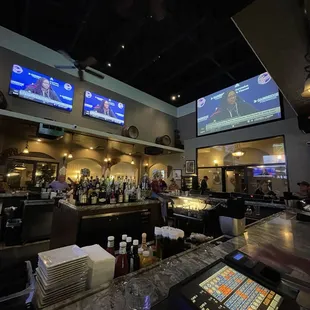 Entrance area of the bar and additional screens