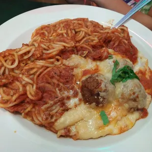 pasta dish, pasta, food