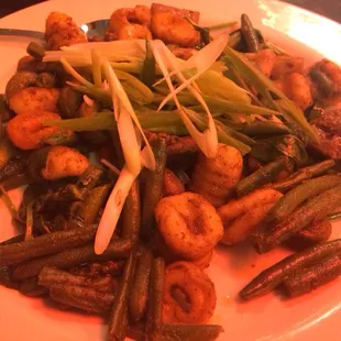 Lamb Special with tortellini and gnocchi with green beans, asparagus, spinach and green onion. 8