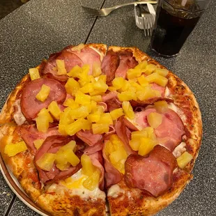 Hawaiian Pizza