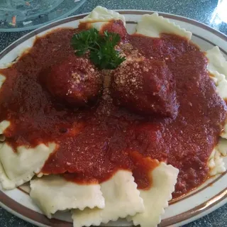 Ravioli And Meatballs With Meat Sauce