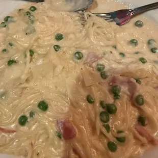 Carbonara - more like garlic Alfredo