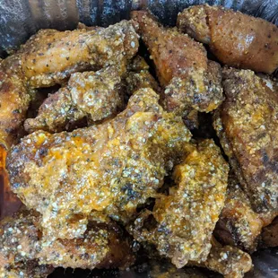 Hot garlic romano wings
