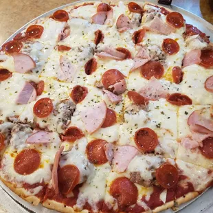 14inch make your own toppings thin crust