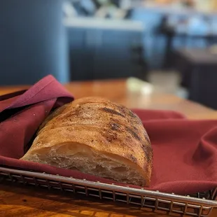 Bread served before meal