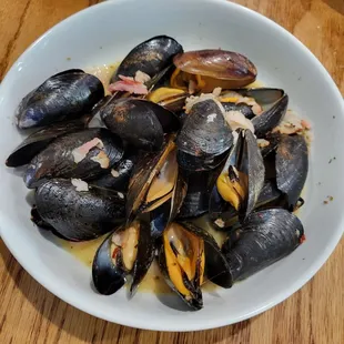 steamed mussels