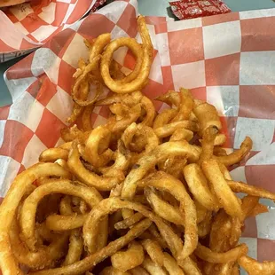 Curly fries