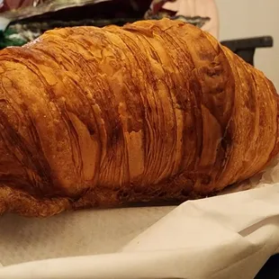 butter croissant