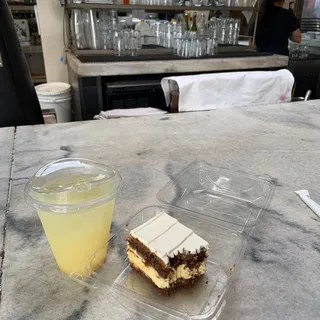 Sparkling Ginger Lemonade