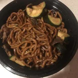 32 oz. make your own bowl. 2 kinds of meat and 2 vegetables. What a joke!