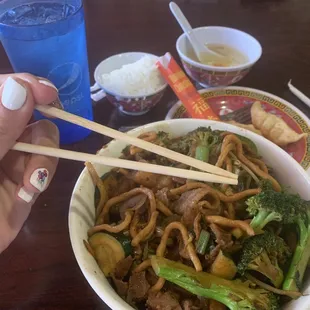 Bowl comes with soup, potstickers, and rice!