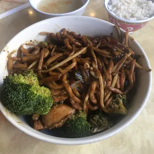 Chicken noodle bowl