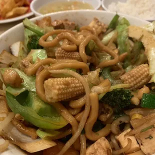 Noodles and veggies