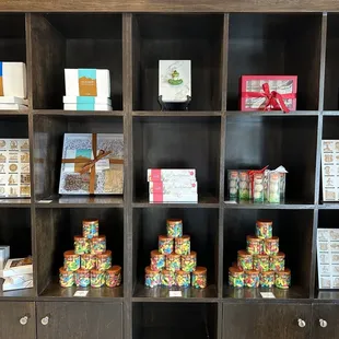 More chocolate display