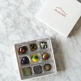 Lavender, panna cotta, pistachio dark, caramel macchiato, lemon basil