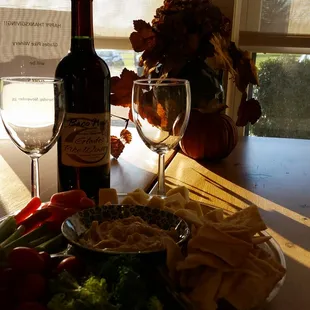 Baco Noir with the veggie/cheese and hummus platter.