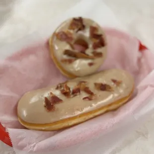 donuts, food, dough desserts