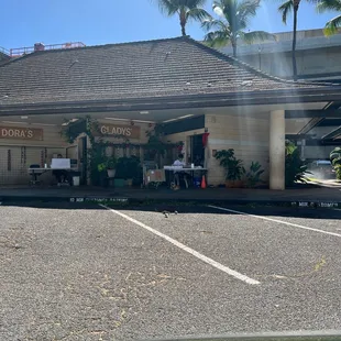 Look for da Kine, the dogs bring extra Aloha to the fresh beautiful lei's made here!