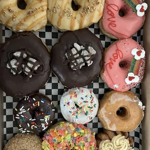 Buy a dozen online and get $2 ofg