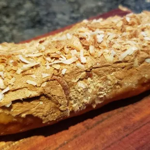 Maple log ($4), vegan by default. Not bad. Liked the mix of maple &amp; coconut.