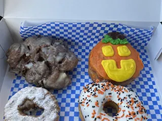 Mojo Monkey Donuts
