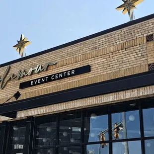 Glamour Event Center